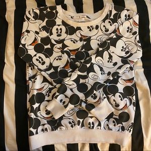 Disney pullover sweater